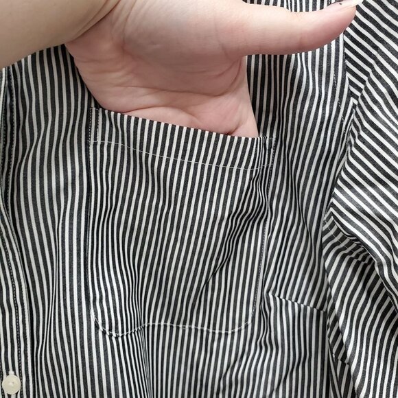 Coldwater Creek Woman's Gray & White Stripe Button Up Career Shirt Plus Size 1X - Picture 2 of 5